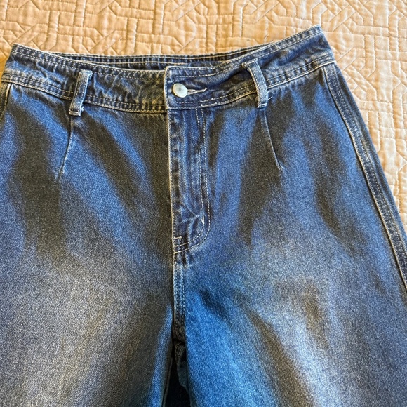 Miou Muse High Rise Cropped Wide Leg Jeans Style P2505 Size Medium 28 - Picture 3 of 14